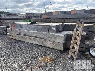 Quantity of (16) 12 In x 12 In x 10 ft Hard Wood Timbers その他 - 店舗 & 倉庫