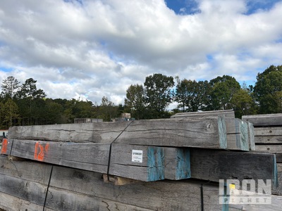 Quantity of (7) 12 In x 12 In x 12 ft Hard Wood Timbers その他 - 店舗 & 倉庫