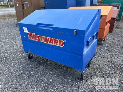 Quantity of (6) Sloped Lid Baustellenbox