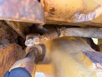 Drivetrain with Front Axle Oscillating Pin