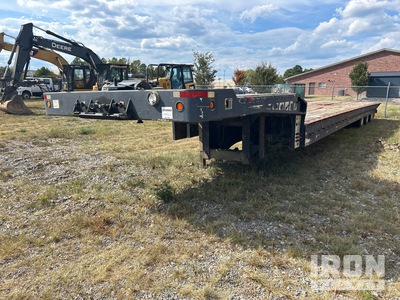 2000 Landoll Tri/A Sliding Axle Trailer