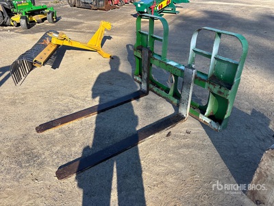 John Deere HD37 JD540 440 48 in Tractor Pallet Forks