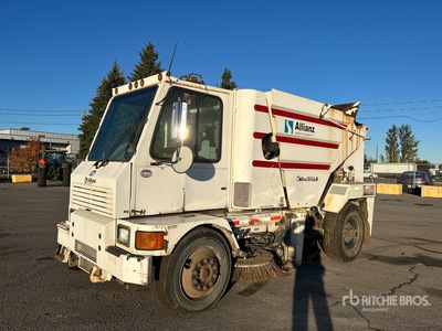 2007 Allianz Vanguard Sweeper Truck