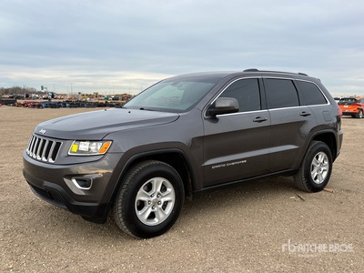 2015 Jeep Grand Cherokee Laredo 4x4 SUV