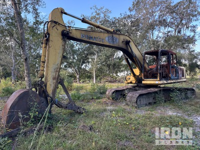 Komatsu PC200LC-7 Tracked Excavator (Inoperable)