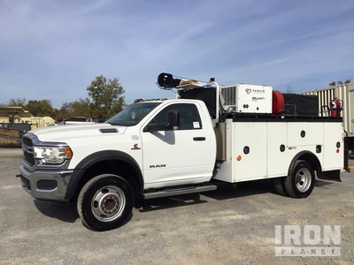 2019 Ram 5500 4x4 サービスカー