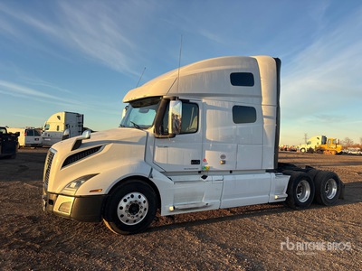 2021 Volvo VNL 6x4 Ciągnik siodłowy T/A z kabiną sypialną