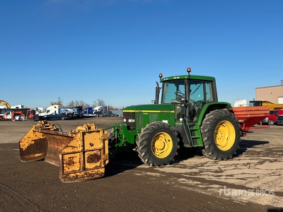 2000 John Deere 6910 Ciągnik 4WD