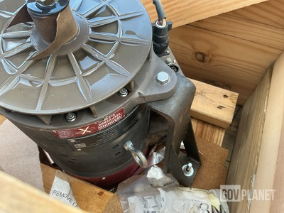 Oshkosh 12601972 Alternator