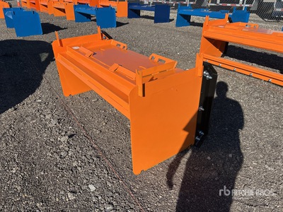 2026 Kit Containers QT-SP-6-23-SB 68.5 in Skid Steer Snow Pusher (Unused)