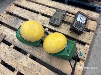 Quantity of (2) John Deere StarFire iTC Starfire ITC جهاز استقبال لتحديد المواقع للملاحة