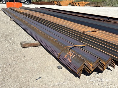 Quantity of (1) Bundle Of 5 in x 5 in x 3/8 in 40 ft Angle Iron その他 - 店舗 & 倉庫