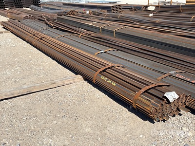 Quantity of (3) Bundles of 1 in x 1 in x 1/8 in x 20 ft Angle Iron その他 - 店舗 & 倉庫