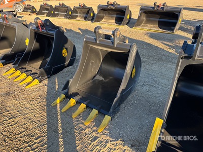 Trojan 80CL 30 in Digging Excavator Bucket - Fits 50mm Cat 307/308, Komatsu PC78/88, Deere/Hitachi 75/85, Case, New Holland, Kobelco SK80, Bobcat E80 (Unused)
