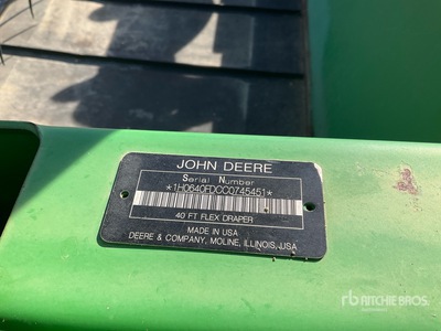 2012 John Deere 640 Combine Header