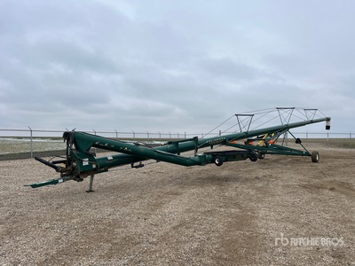 2014 GrainMaxx 5385 13 in x 85 ft Swing Grain Conveyor