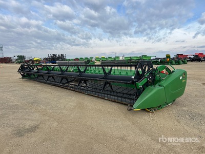2015 John Deere 635FD 35 ft Flex Draper Combine Header
