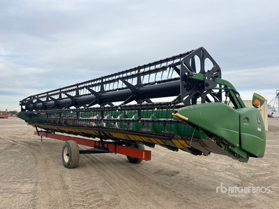 2010 John Deere 635F 35 ft Flex Combine Header