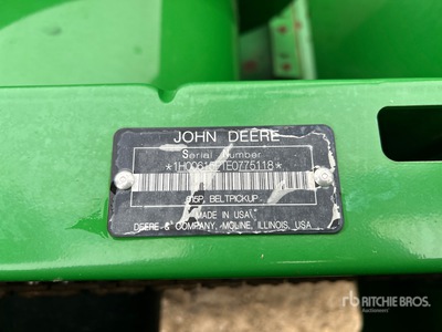 2015 John Deere 615P 15 ft Draper Combine Pickup Header