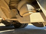 Underbody with Non-Driven Drop Axle (2)