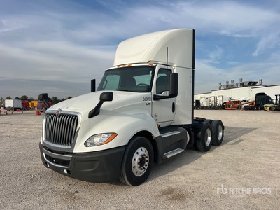 2021 International LT625 6x4 トラックトラクター（T/A）
