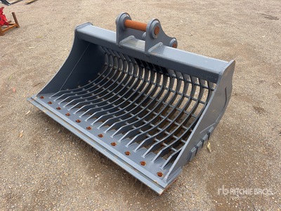 2026 Warrior 1700 mm Skeleton Excavator Bucket - Fits 12 - 14 ton (Unused)