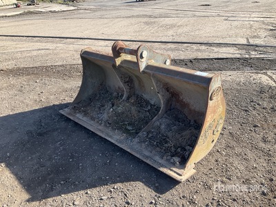 Geith 1800 mm Cleanup Excavator Bucket