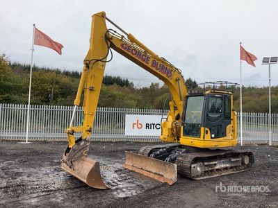 Komatsu PC-138 Excavadora de Cadenas