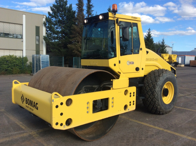 2018 Bomag BW211D-40 Single Drum Compactor - Ex Demo 2018 Bomag BW211D-40 Single Drum Compactor - Ex Demo