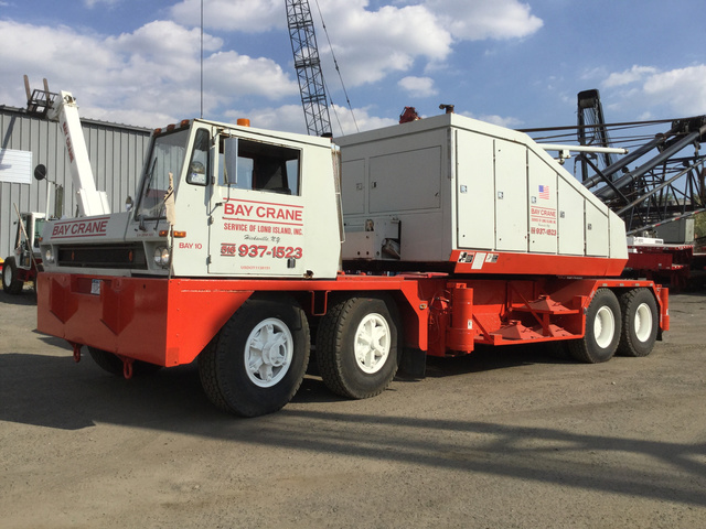 1988 Link-Belt HC238B Lattice-Boom Truck Crane
