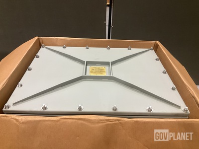 (9) Comsaco SYM480.4 Connection Boxes