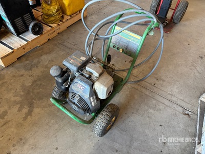 John Deere HR-2500GH Pressure Washer