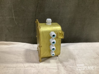 (8) Comsaco M24558/5B Junction Boxes