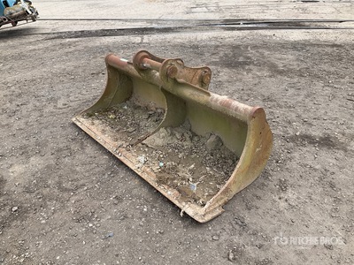 Strickland 1800 mm Cleanup Excavator Bucket