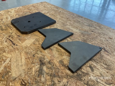Quantity of (1) Trimble Kit - Mast Install, Generic Dozer GCS GPS 機器 その他 (Unused)