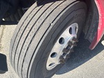 4 dessous de caisse - Camion with Pneu de gauche