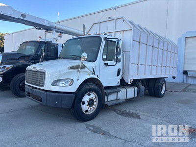 2014 Freightliner M2 4x2 Ciężarówka z rozdrabniaczem