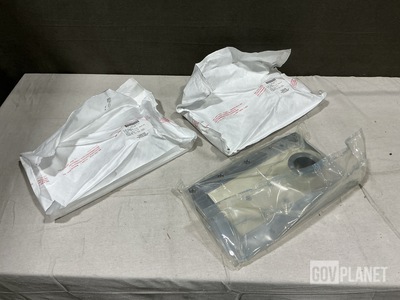 (5) Chand P309646 Bearing Retaining Plates