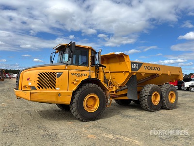 2004 Volvo A25D Tombereau