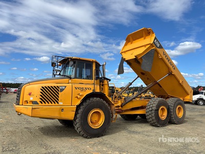 2004 Volvo A25D Articulated Dump Truck
