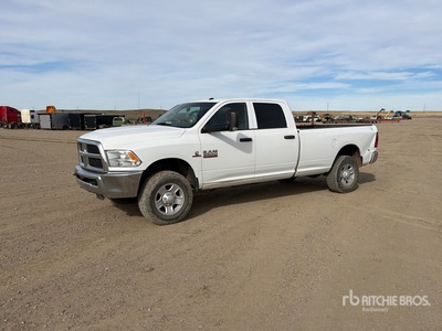 2016 Ram 3500 4x4 Crew Cab ピックアップ
