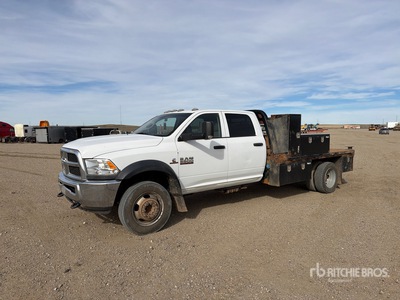 2018 Ram 5500 4x4 Crew Cab Flatbed Truck