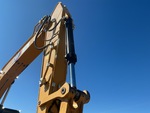 Hydraulics with Bucket Cylinder