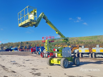 2012 Genie Z45/25J 4WD Diesel Articulating Boom Lift