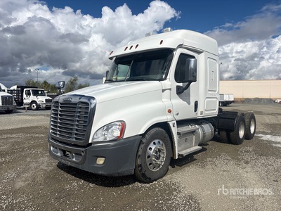 2018 Freightliner Cascadia 125 6x2 T/A Sleeper Truck Tractor