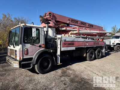 1995 Schwing on 1995 Mack MR 6x4 Concrete Pump Truck