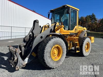 Volvo L90F Wheel Loader