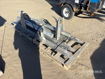 Quantity of (2) Box Rail Tool Racks