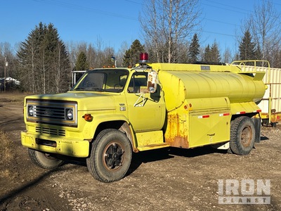 1983 Chevrolet C7500 6675 L 4x2 Ciężarówka na wodę