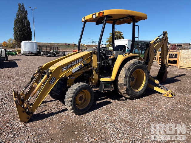 John Deere 110 4WD Utility Tractor